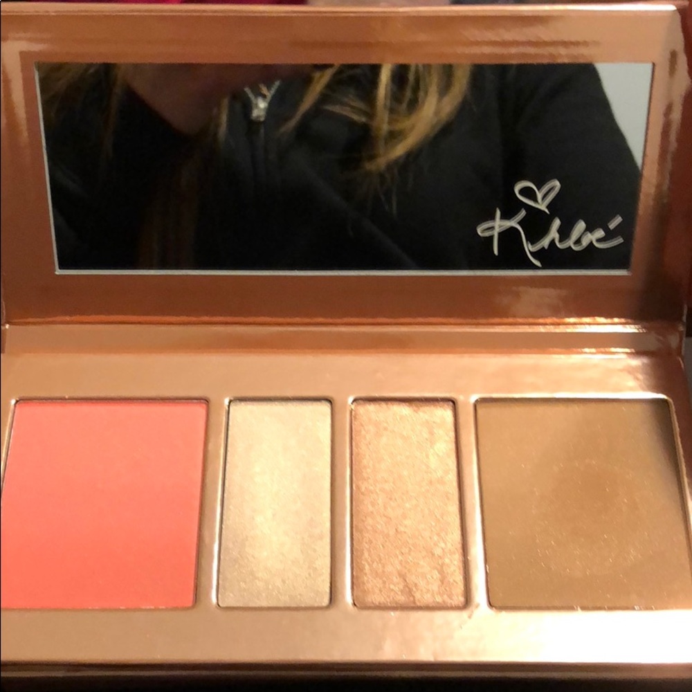 Koko Kollection Pressed Powder Palette